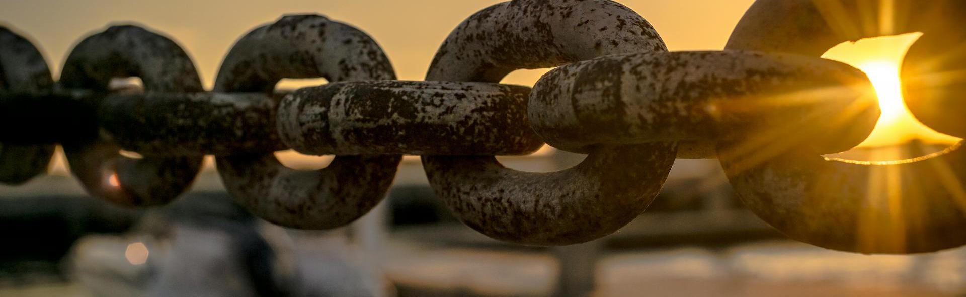 Breaking the Chains of Isolation in Recovery